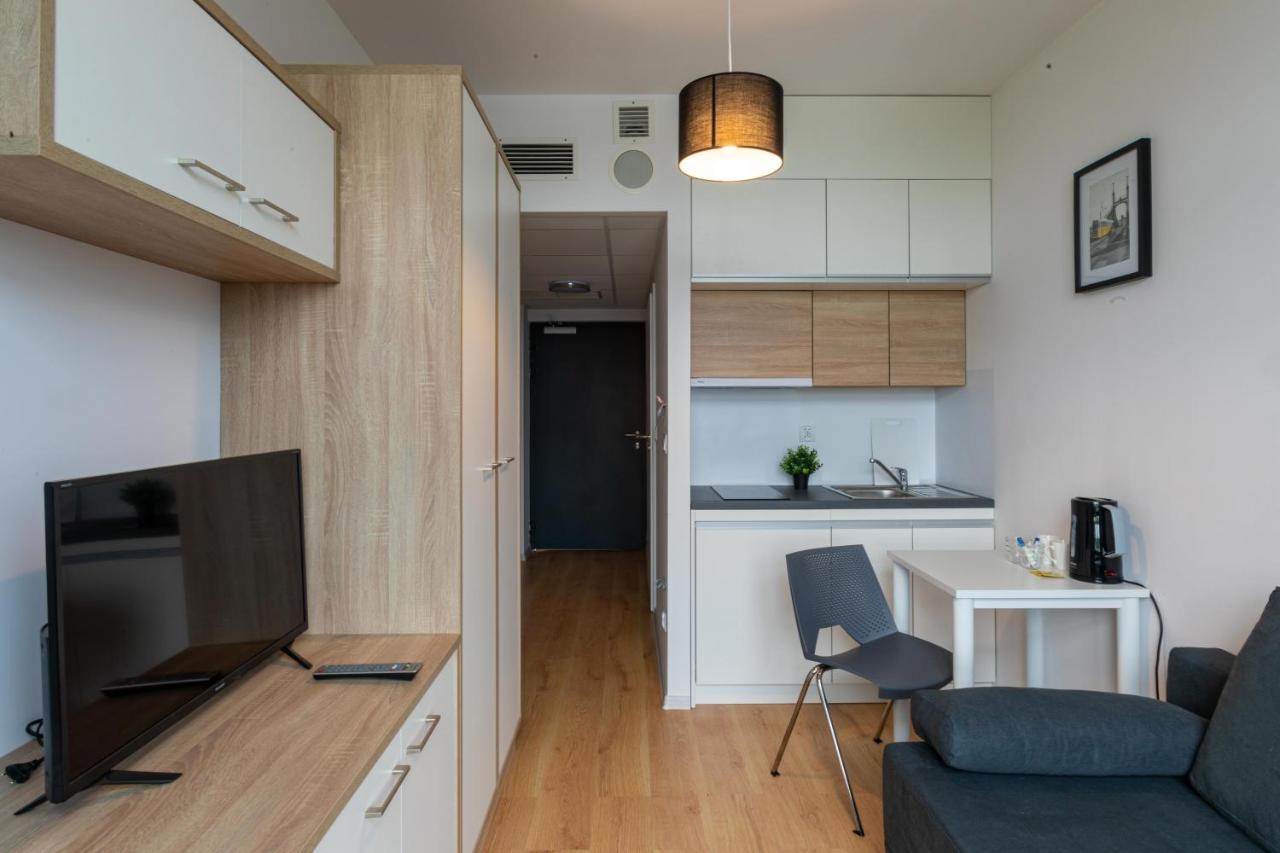 Sleepwell Apartments Вроцлав Екстериор снимка
